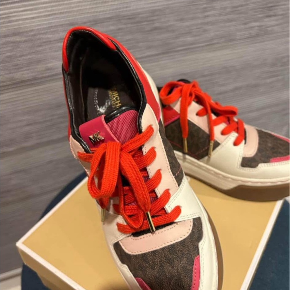 Michael Kors Red and Pink Sneakers Dynamic Color-Blocking Design - Picture 3 of 3